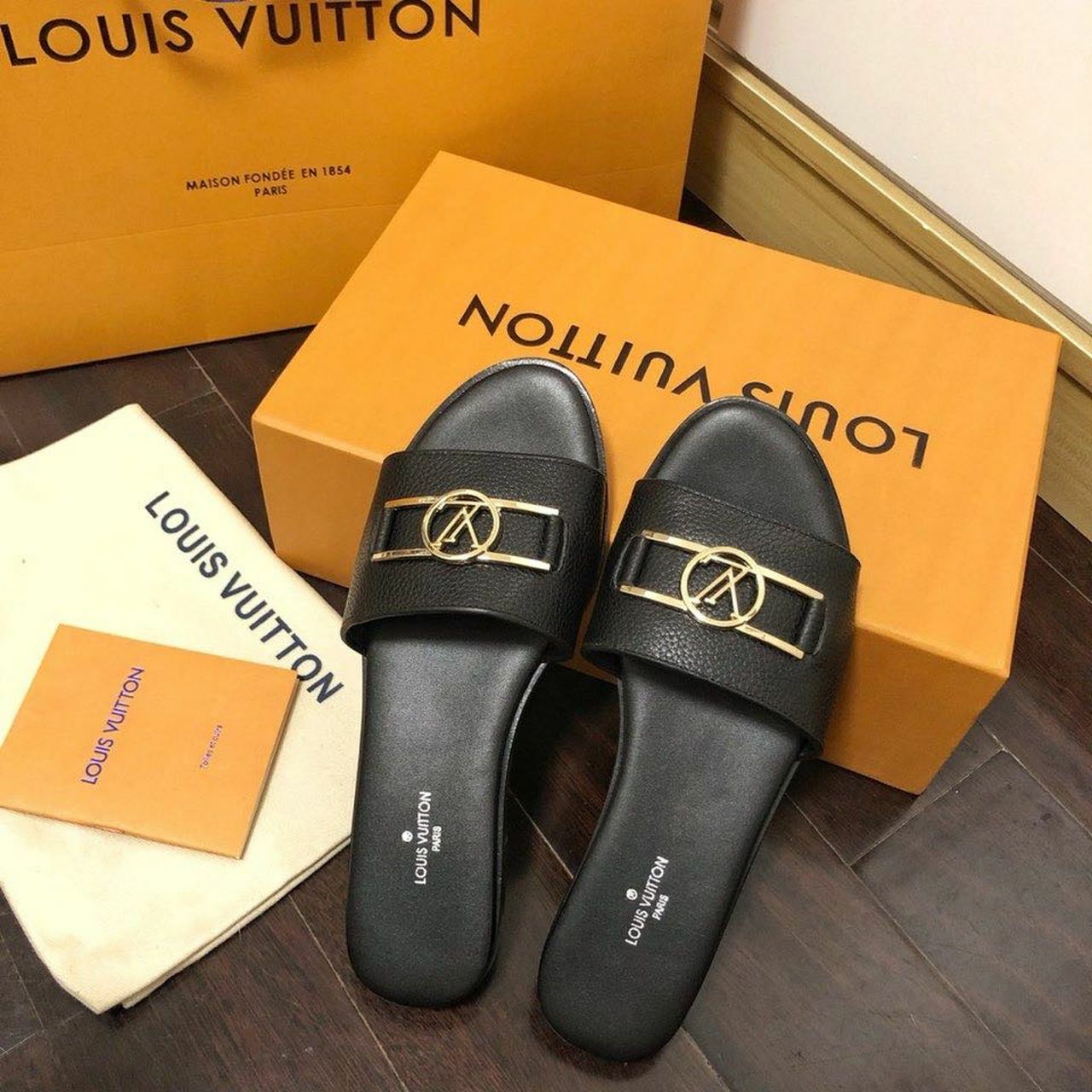 Shop Louis Vuitton Casual Style Plain Logo Shoes (1A5T0H) by LesAiles